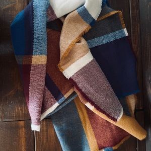 Huge Blanket Scarf (last photo is not of product)